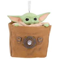 Figura decorativa grogu en bolsa resina-2MR Figura decorativa grogu en bolsa resina